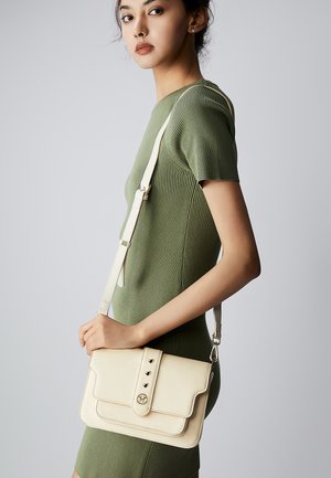 Victoria Hyde WINDSOR - Kabelka - weiss