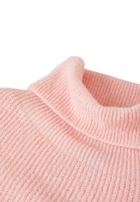 Hellrosa Rollkragenpullover mit geripptem Muster und engem Kragen. Hergestellt aus einem weichen Stoff für Komfort und Wärme.