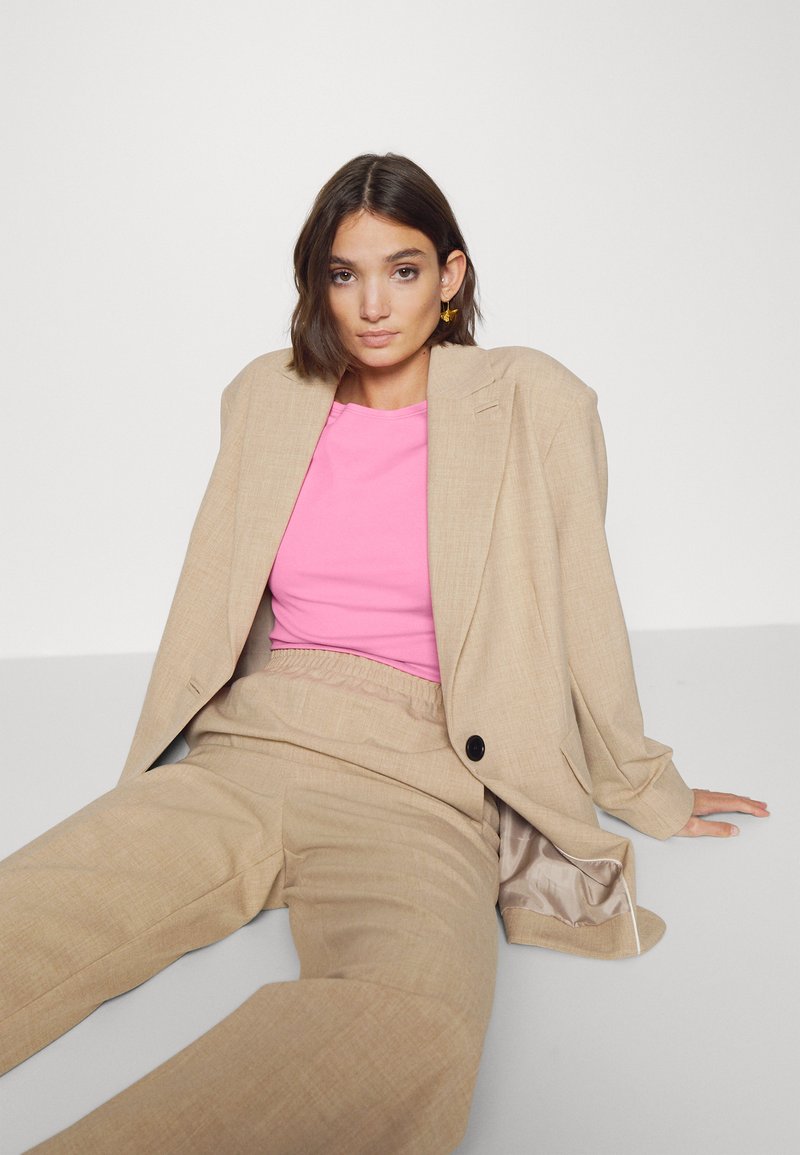 Damen Kleider | Marc Cain T-Shirt basic lip gloss/rosa - KY46241 Damen Kleider | Marc Cain T-Shirt basic lip gloss/rosa - KY46241