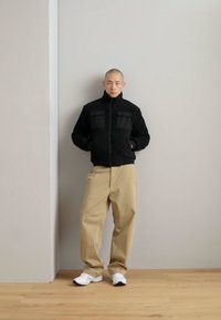 Antony Morato REGULAR FIT IN FAUX FUR FABRIC WITH COTTON BLEND AS CONTRAST - Vinterjakke - black