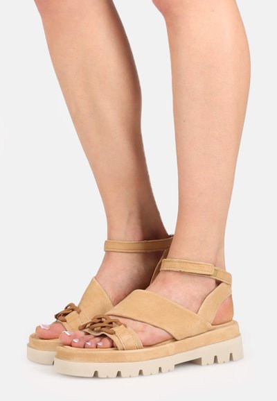 mjus nouvelle collection