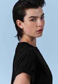 Next CAP SLEEVE CREW NECK - Dzsörzéruha - black