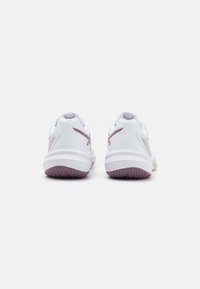 ASICS SKY ELITE 3 - Röplabdacipők - white/watershed rose