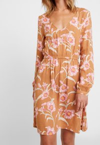 Roxy Vapaa-ajan mekko - brown