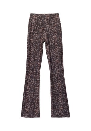 Leggings de cintura alta con piernas acampanadas en estampado de leopardo marrón y negro, colocados planos sobre un fondo blanco.