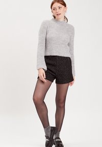 Cache Cache Short - noir