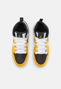 Jordan JORDAN 1 MID UNISEX - Vysoké tenisky - yellow ochre/black/white