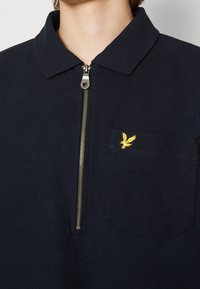 Lyle & Scott Polotričko - dark blue