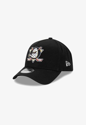 Black baseball cap featuring a prominent embroidered logo of a hockey mask with crossed sticks, made from a textured fabric.