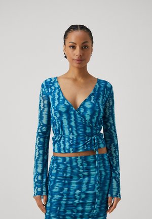 WINONA TIE DYE WRAP - Long sleeved top - light turquoise
