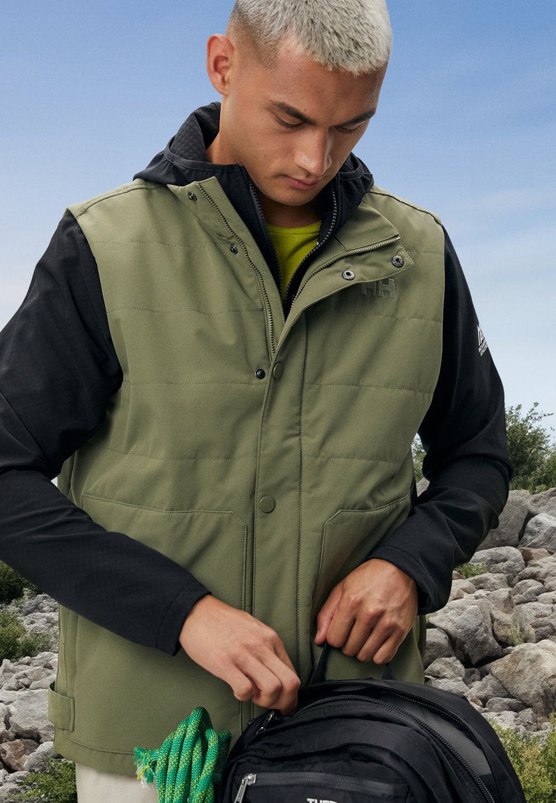 Helly Hansen ESCAPE INS VEST - Chaleco - green