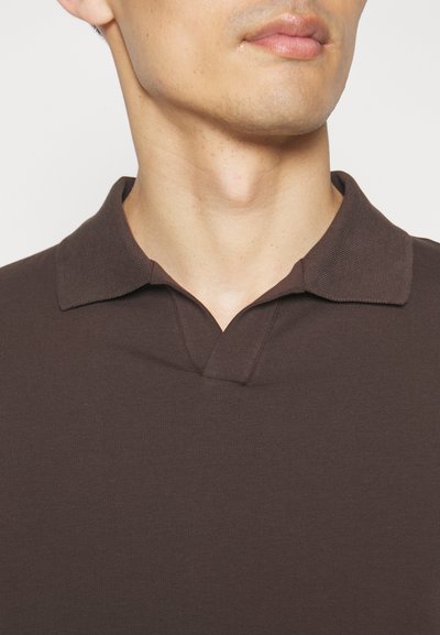 Filippa K Polo marškinėliai - dark choco
