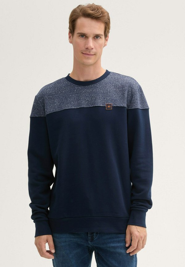 MIT LOGO BADGE - Sweatshirt