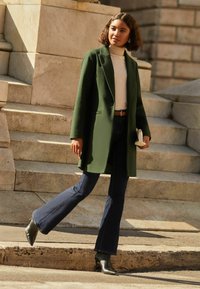 Friends Like These REGULAR FIT - TAILORED SINGLE - Klasický kabát - khaki green