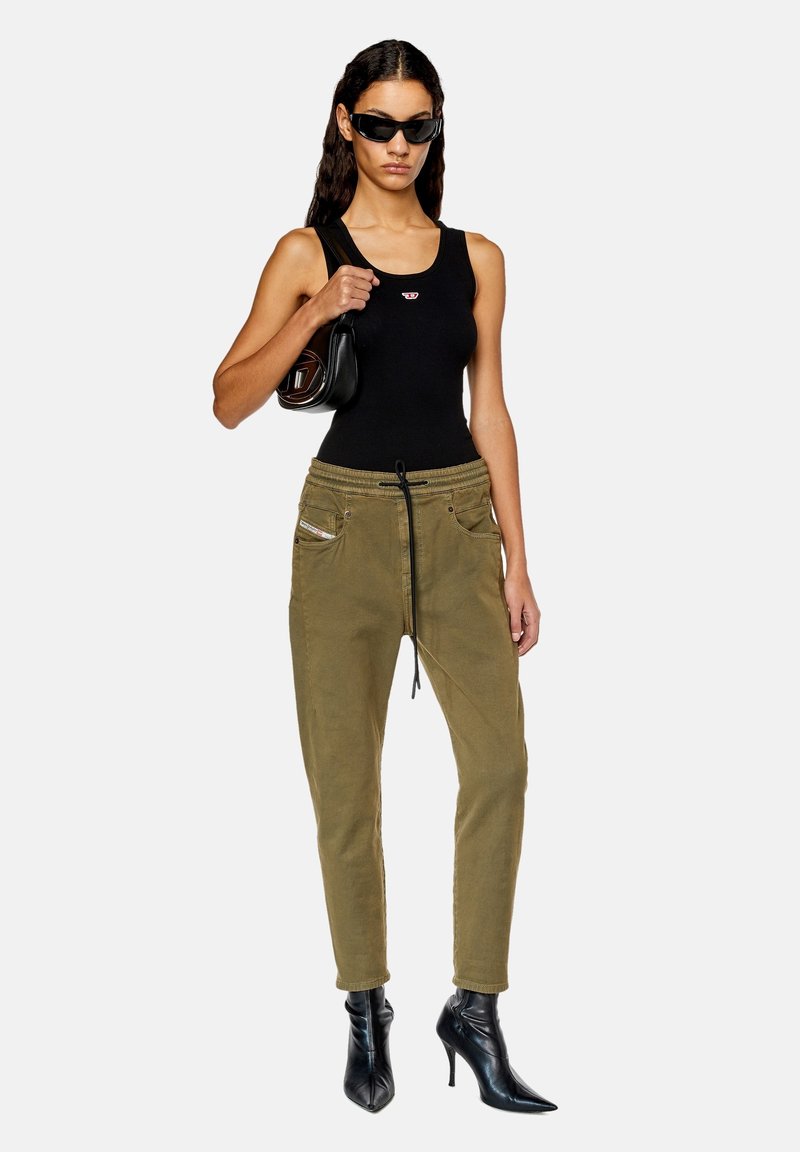 Diesel Jeans Tapered Fit olijfgroen