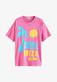 Geselecteerd, pink ibiza city