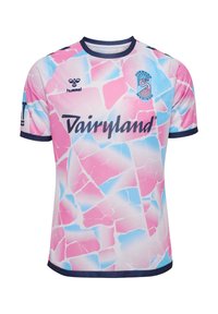 Sportowa koszulka z krótkim rękawem w różowy, niebieski i biały abstrakcyjny wzór, granatowe wykończenia, logo Forward Madison oraz napis sponsora Dairyland z przodu.