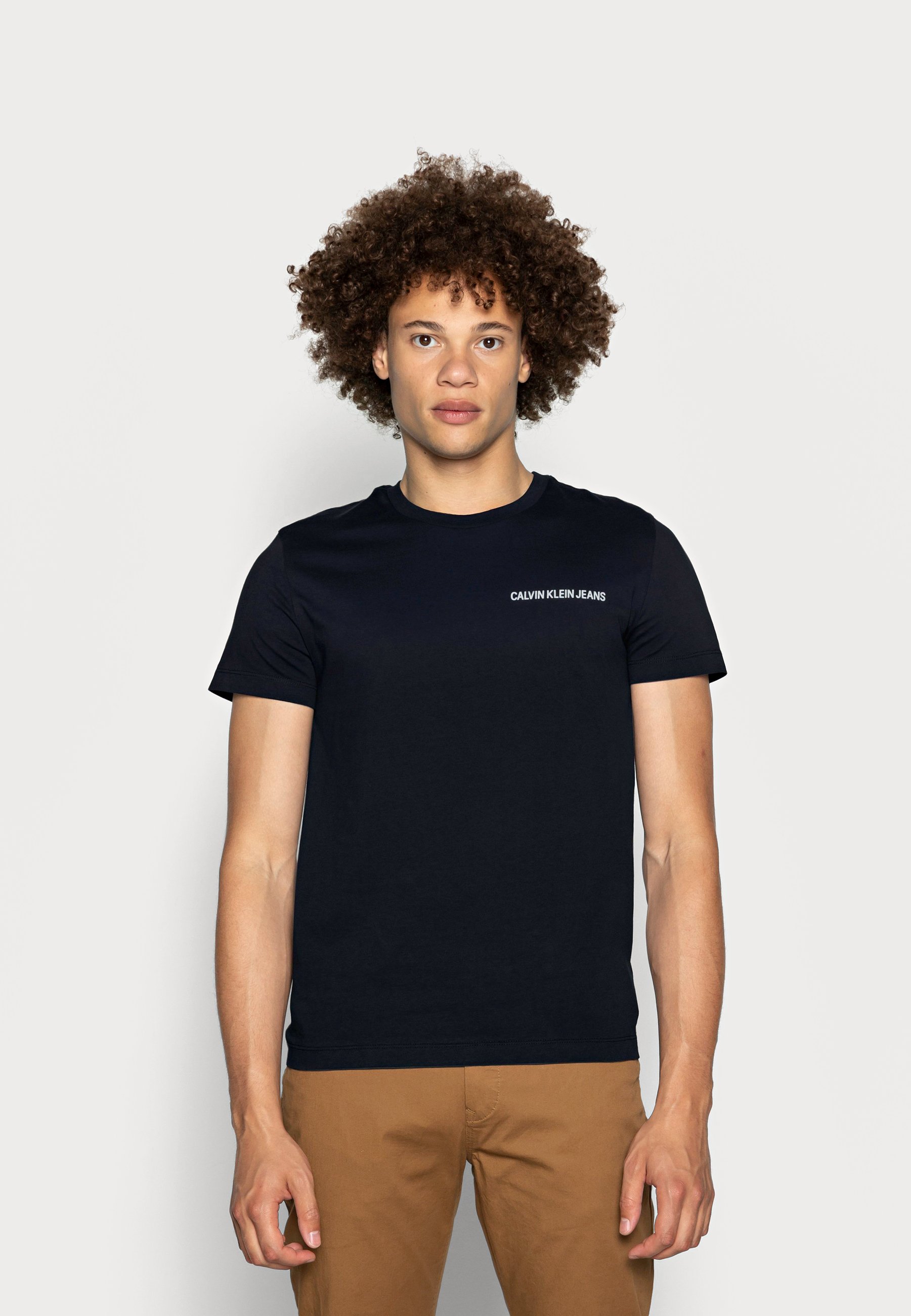 Calvin klein t shirt small logo Clearance