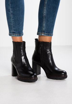 Stivaletti con tacco - black