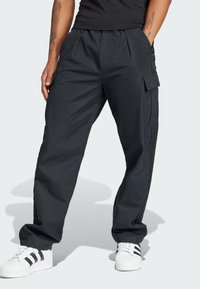 adidas Originals Cargobroek - black