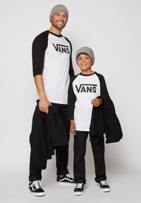 Vans RAGLAN - Langærmet T-shirt - white/black