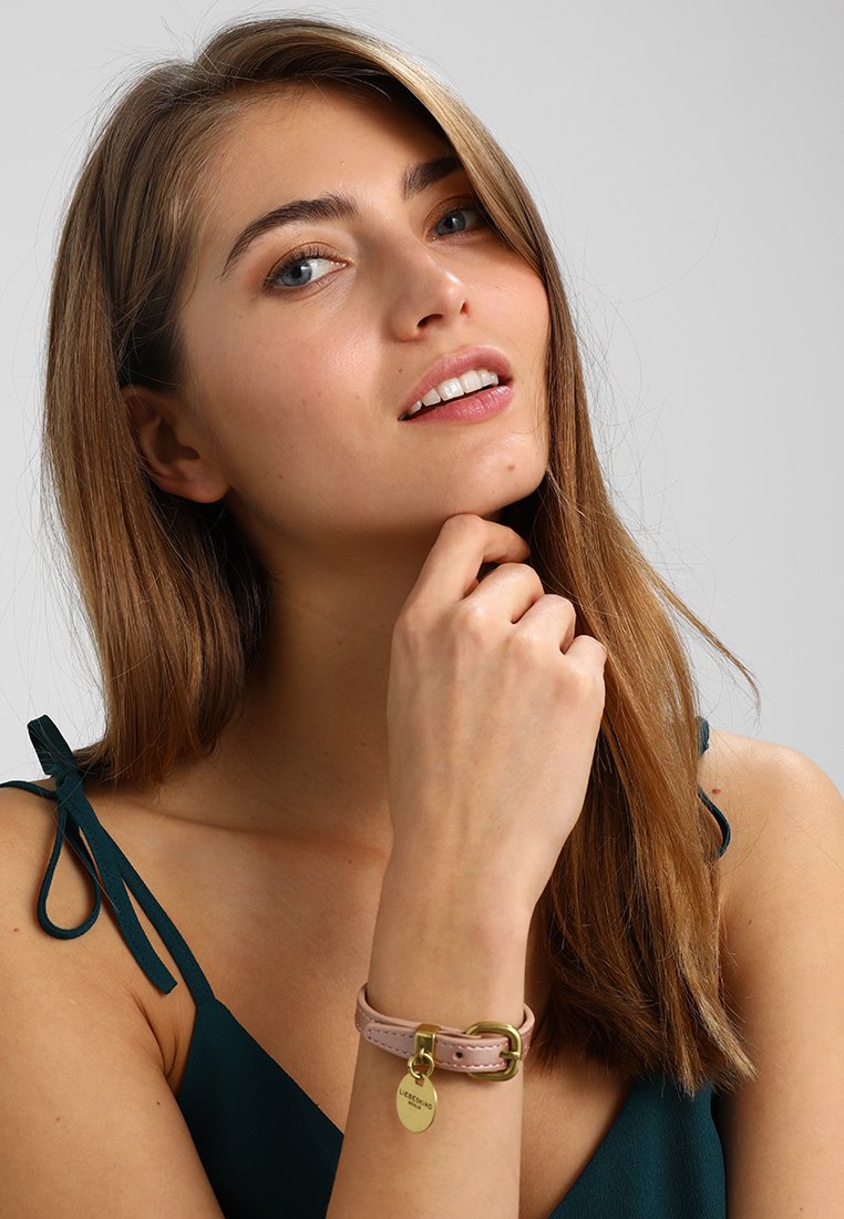 LIEBESKIND BERLIN Schmuck Günstig Kaufen • Shop