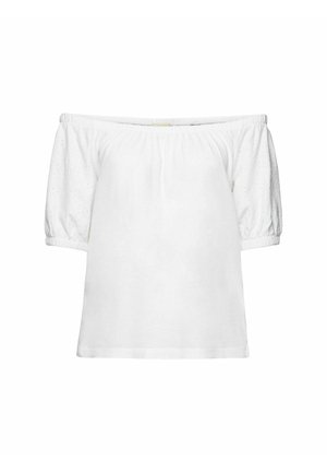 Witte off-shoulder blouse met korte pofmouwen en elastische halslijn en manchetten, eenvoudig ontwerp met subtiele textuur op de mouwen.