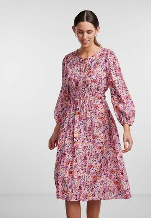Pieces BRUNA - Vestido informal - violet