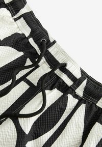 Next REGULAR FIT - Plavecké šortky - black on white