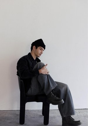 PULL&BEAR CHELSEA - Šněrovací kotníkové boty - black