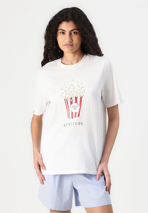 ONLAUGUSTA  - Shorts - cloud dancer3