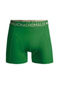 Zaļas bokseršortus ar mīkstu elastīgu jostasvietu, kurā balti uzdrukāts "MUCHACHOMALO", gluda tekstūra un cieši pieguļošs kroks.