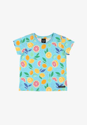 Kinder blauw T-shirt met korte mouwen met kleurrijke citrusvruchten en groene bladmoten en een Villervalla merklabel.