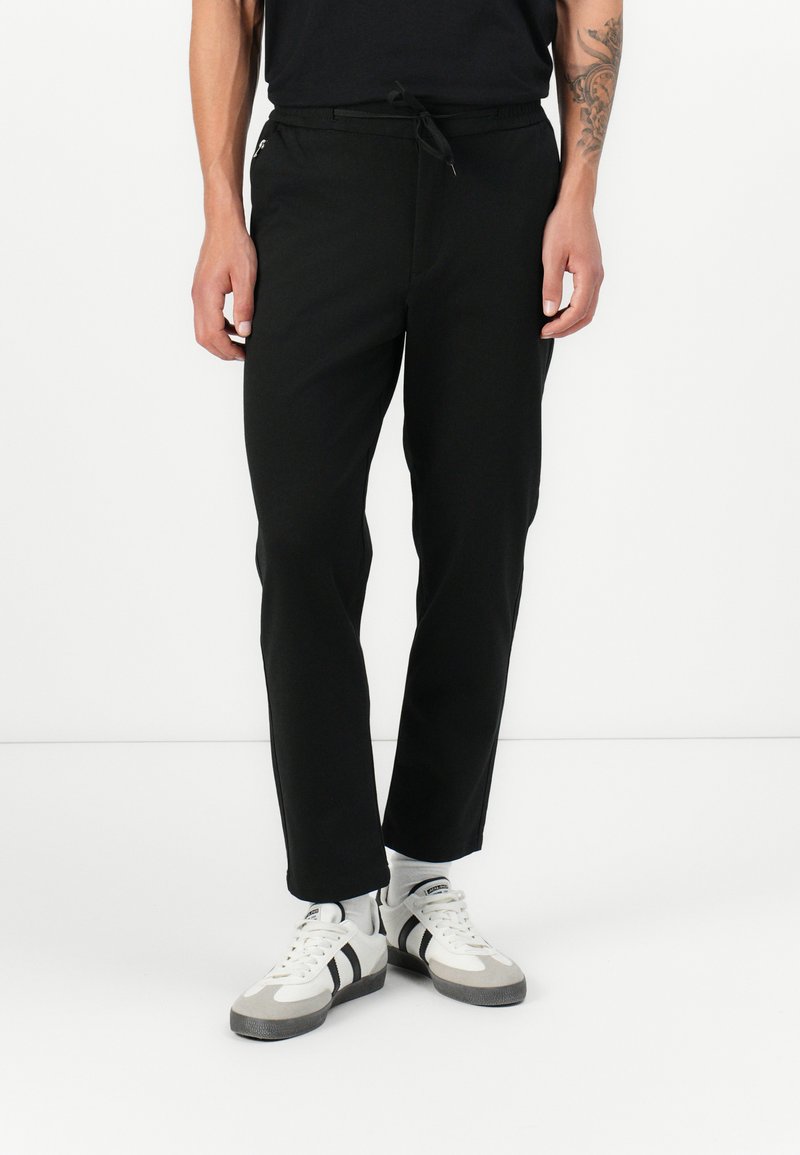 Jack & Jones JPSTACE NEO PANTS - Bukse - black