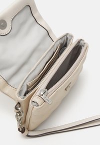 Esprit DANI - Punge - cream beige