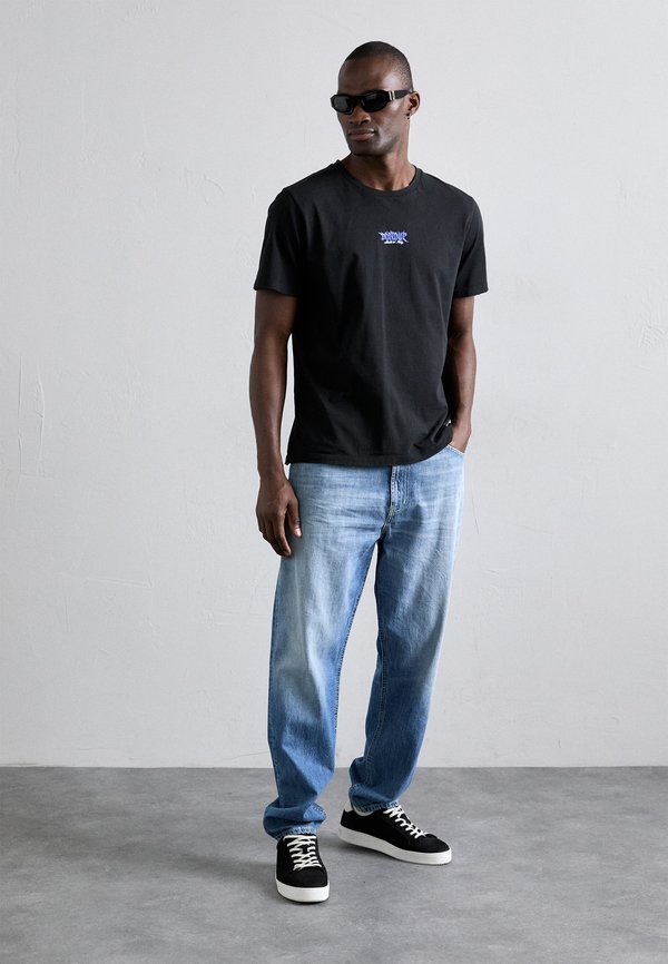 PACO - Relaxed fit jeans4