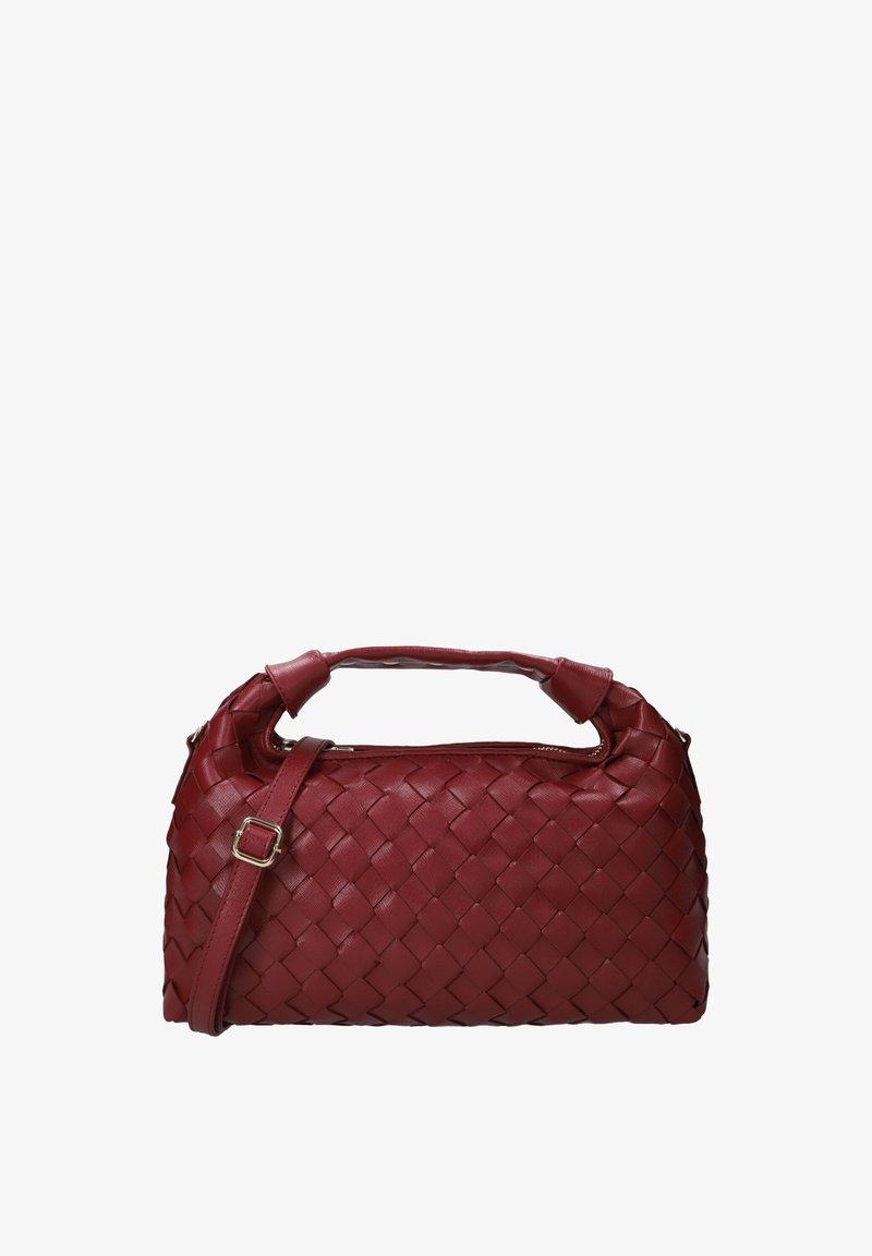 Geweven rode leren handtas met dubbele handvatten, verstelbare schouderriem en ritssluiting. Compacte vorm met een gestructureerd oppervlak.