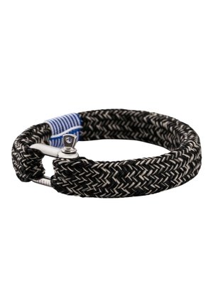 Geflochtenes schwarzes und graues Seilarmband mit einem silbernen Metallschäkelverschluss und einem blau gesteppten Akzent nahe dem Verschlussende.