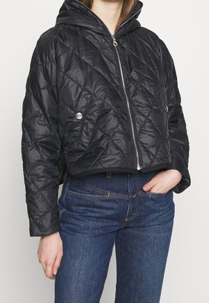 Gewatteerde jas - black