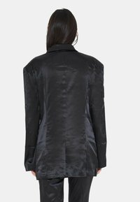 Glamorous ELEGANTE - Halflange jas - black