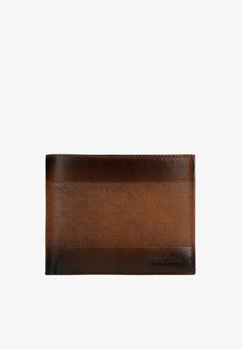 Bruine portemonnee van gestructureerd leer, met een soepele leren band aan de bovenkant en een verhoogd logo detail aan de onderkant rechts.