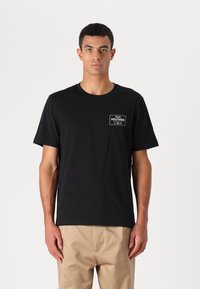 Tommy Hilfiger - MONOTYPE LABEL TEE - Basic T-shirt - black Thumbnail Image 1