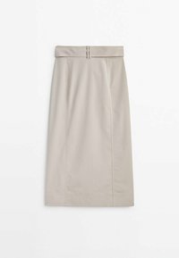 Jupe crayon beige longueur genou avec une large ceinture et des passants, posée à plat sur un fond blanc.