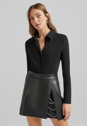 BENGALINE MIT LANGEN ÄRMELN - Button-down blouse - black