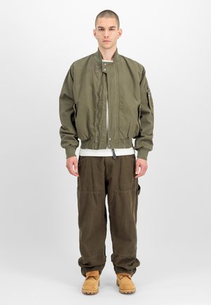 Alpha Industries, ALPHA INDUSTRIES MEN - BOMBER JACKETS MA-1 MOD CANVAS - Blouson Bomber - mud olive