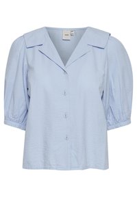 Blusa azzurro chiaro, con texture, dal colletto a camicia, maniche corte a sbuffo e chiusura a bottoni sul davanti. Tessuto morbido e leggero.