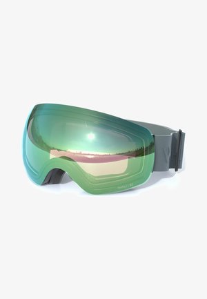 Skibril met groot groen getint glas en verstelbare grijze band, die zonlicht en landschap weerspiegelt, model met label Topaz S2.
