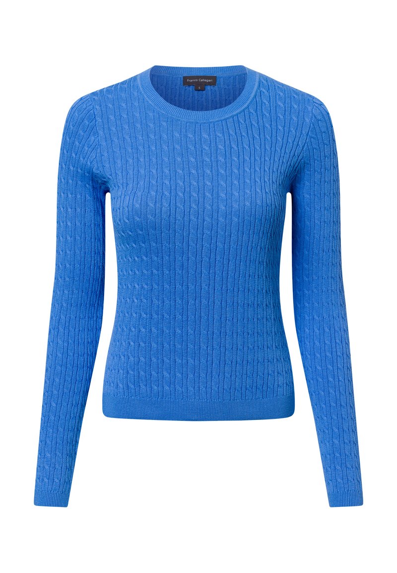 Blauer Strickpullover mit rundem Ausschnitt, langen Ärmeln und einem strukturierten Zopfmuster. Mit gerippten Bündchen und taillierter Passform.