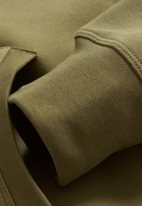 Sail Racing BOWMAN - Jersey con capucha - dusty olive