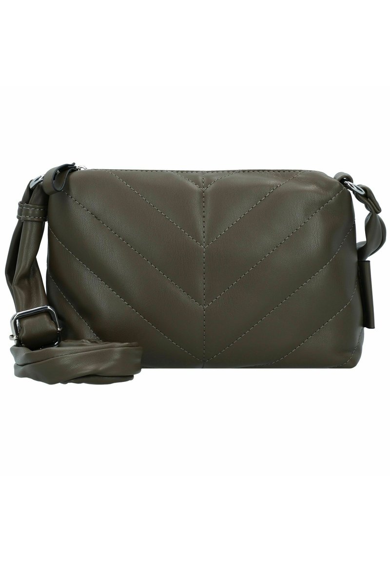 Olivgrüne Leder-Crossbody-Tasche mit Chevron-Steppung, rechteckiger Form, verstellbarem Riemen und silbernen Hardware-Akzenten.